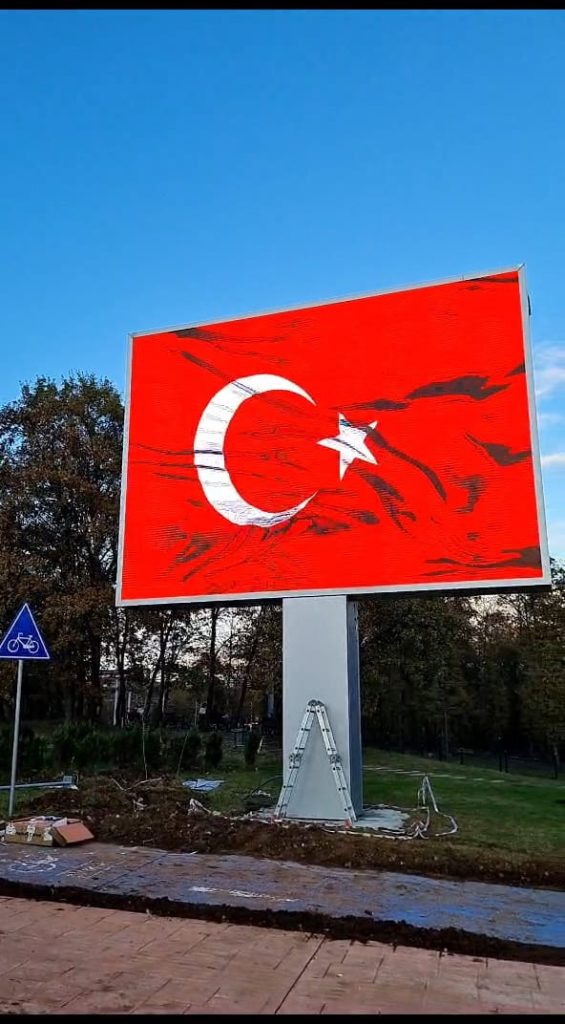 OMÜ Dış Mekan LED Ekran Kurulumu İşi